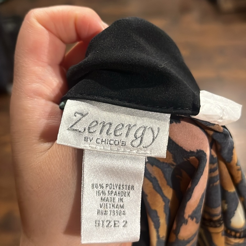 Vibrant Multicolor Patterned Jacket - image 4